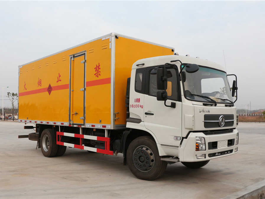 東風天錦CLW5160XQYD5爆破器材運輸車